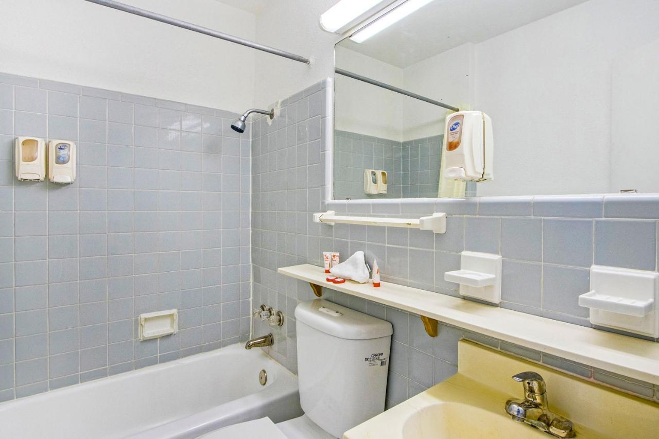 Americas Best Value Inn San Antonio Airport South Luaran gambar