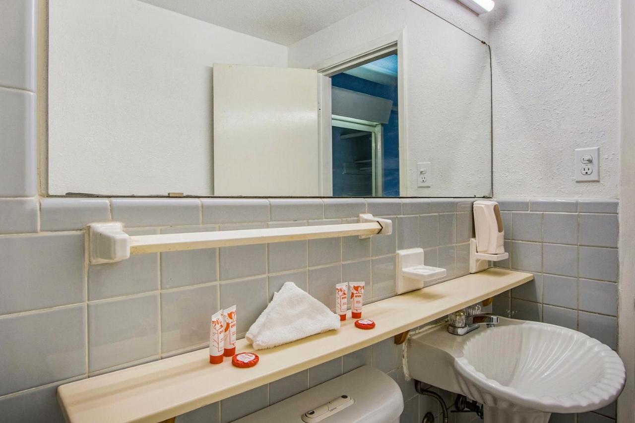 Americas Best Value Inn San Antonio Airport South Luaran gambar